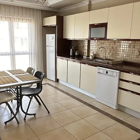 Corner Luxury * Ancara